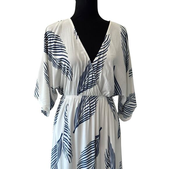 Baltic Born Cornith Maxi Dress Size MEDIUM Blue White Tropical Beach Wrap - Picture 6 of 11